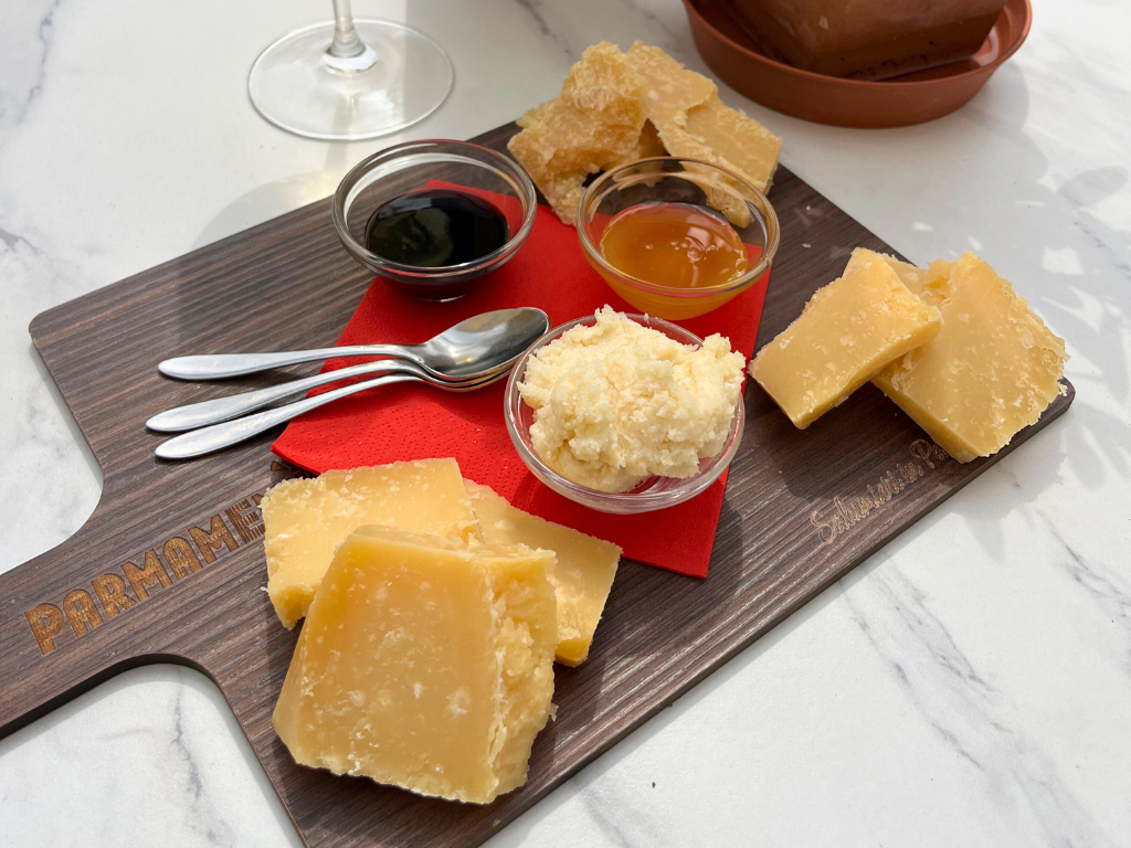 Degustazione Parmigiano Reggiano 4:3 Parma