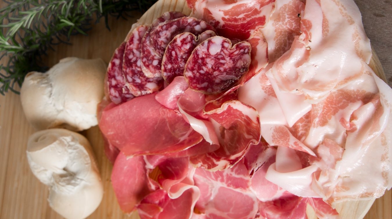 Tagliere con salame