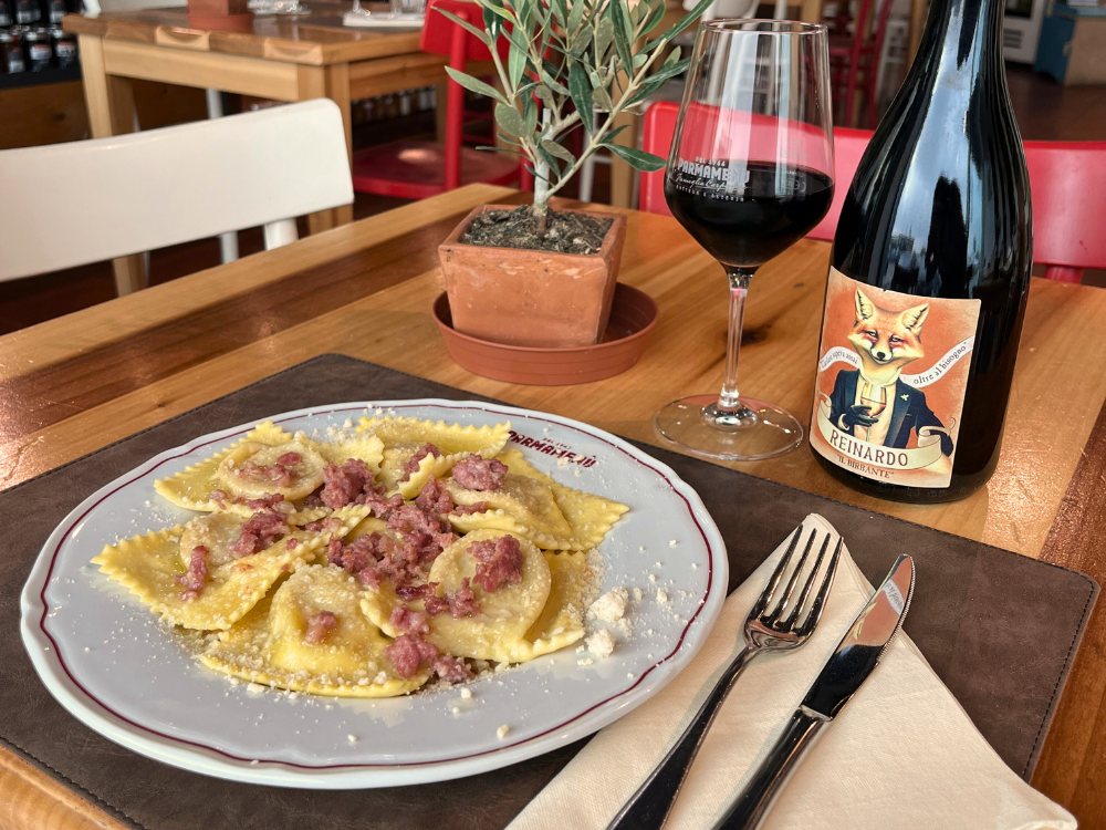 Tortelli di zucca e lambrusco 4:3